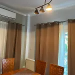H&v * Paralia Avlidhos