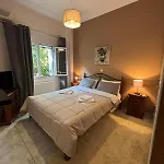 H&v Villa *