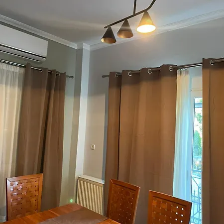 H&v * Paralia Avlidhos